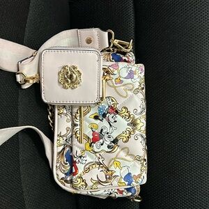 Minnie Mouse crossbody